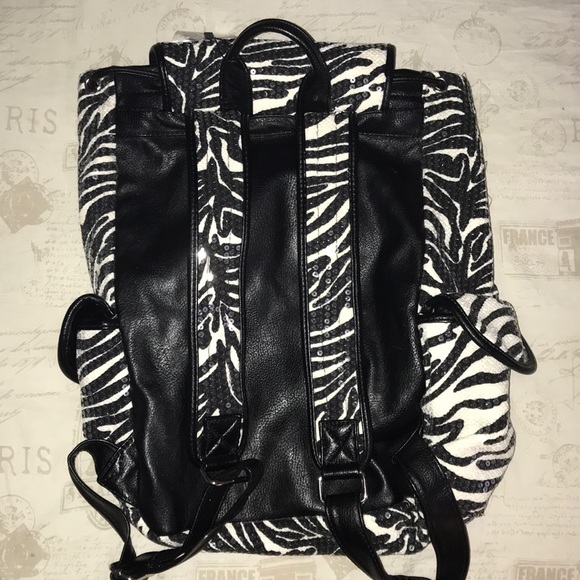 Backpack - Picture 3 of 3